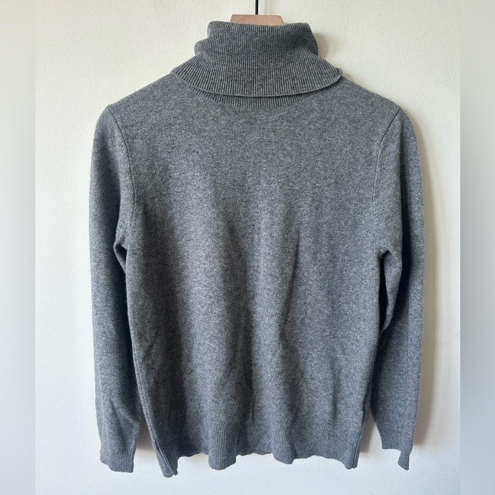 ORA Wool Cashmere Blend Turtleneck Long Sleeve Sweater Gray Size Medium